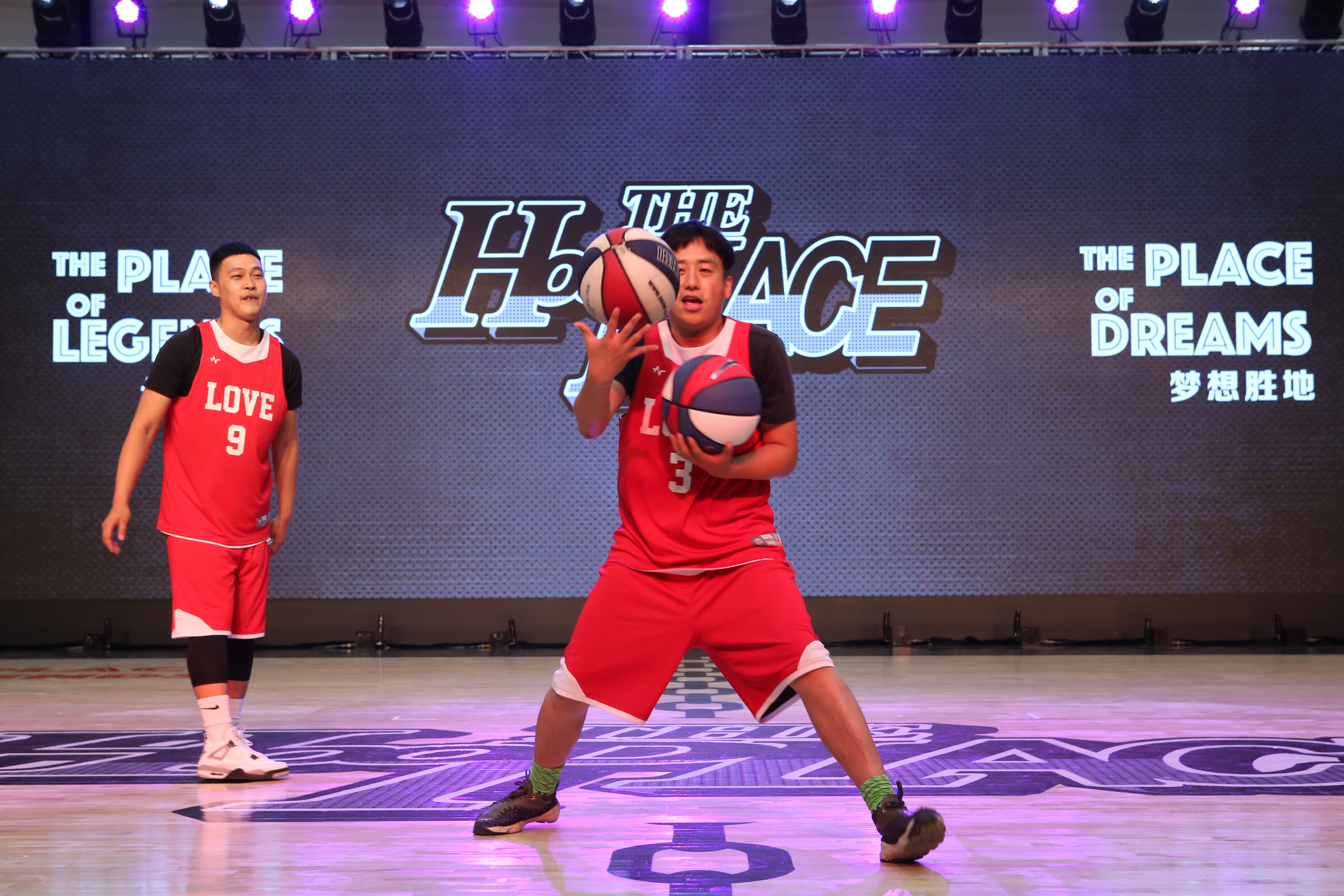 特色篮球文化街区火热开启,成为城市新地标 特色篮球文化街区火热开启,成为城市新地标