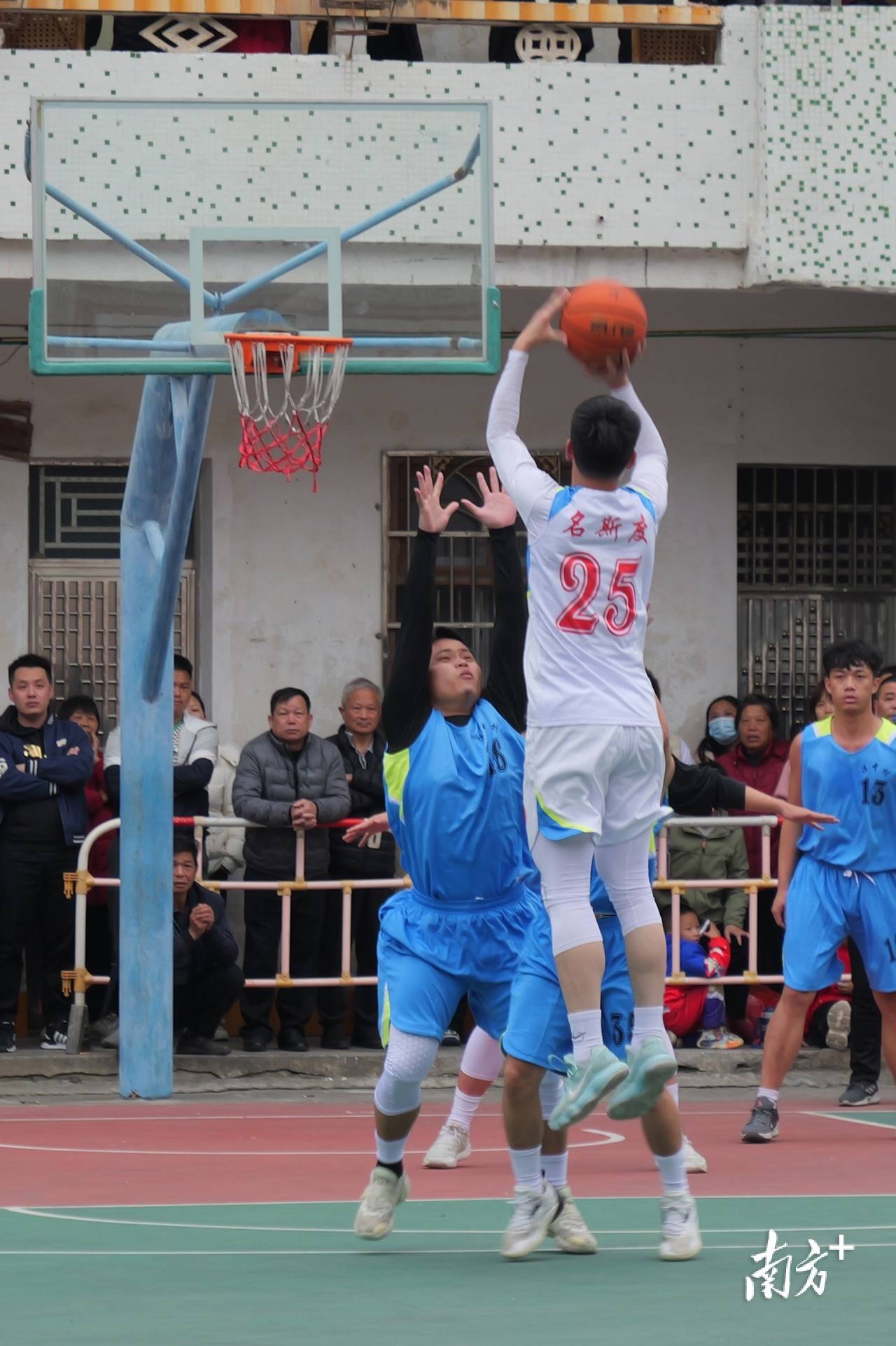 特色农村篮球运动逐步扩大,带动乡村振兴和全民健身的简单介绍 特色农村篮球运动逐步扩大,带动乡村振兴和全民健身的简单介绍